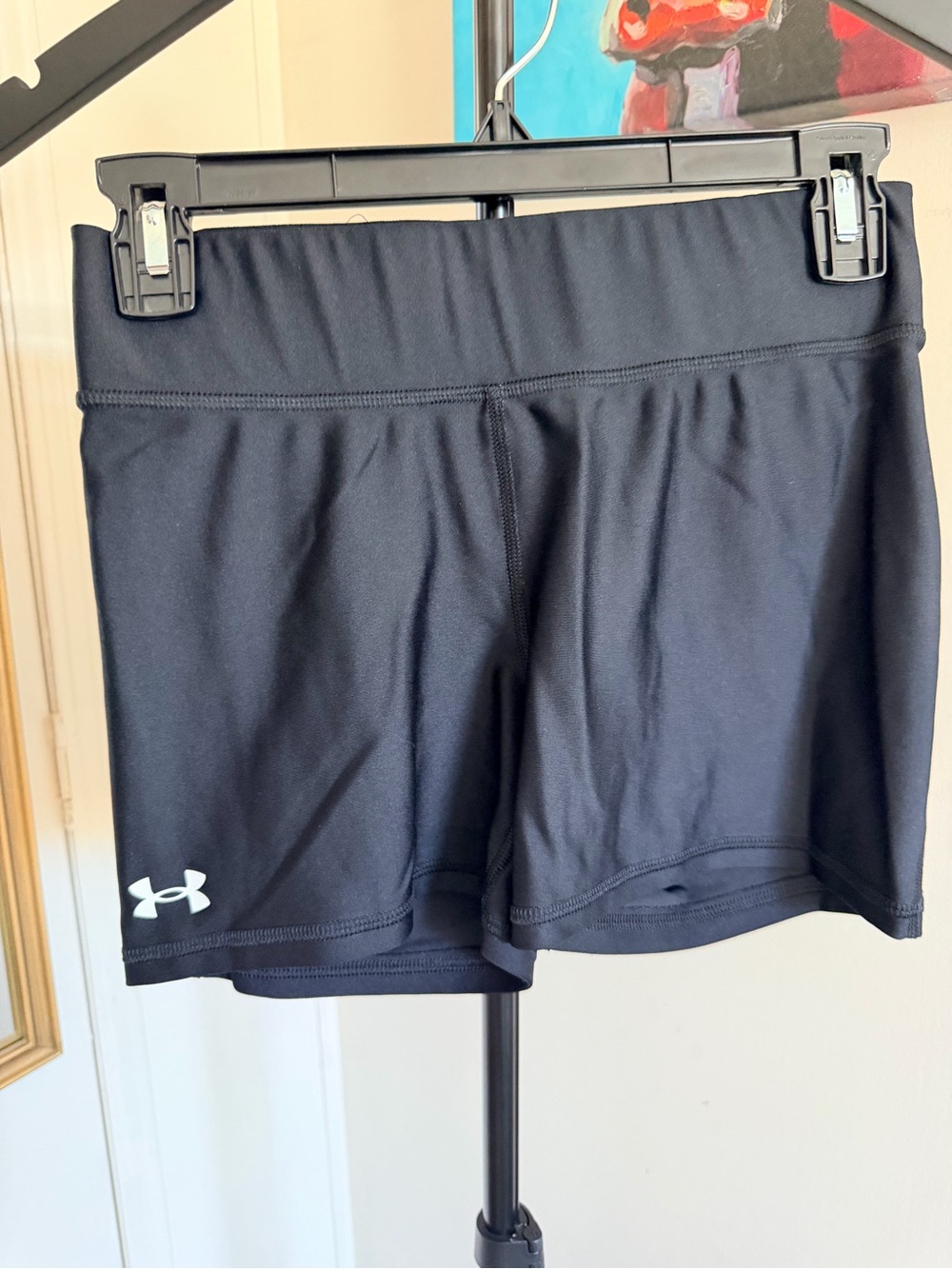 Women’s Under Armour HeatGear Compression Shorts – Size Medium